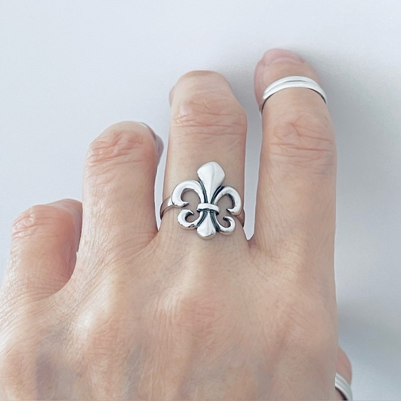 Sterling Silver Fleur De Lis Ring, New Orlean Saints, France Symbol, Lily Rings - Picture 1 of 14